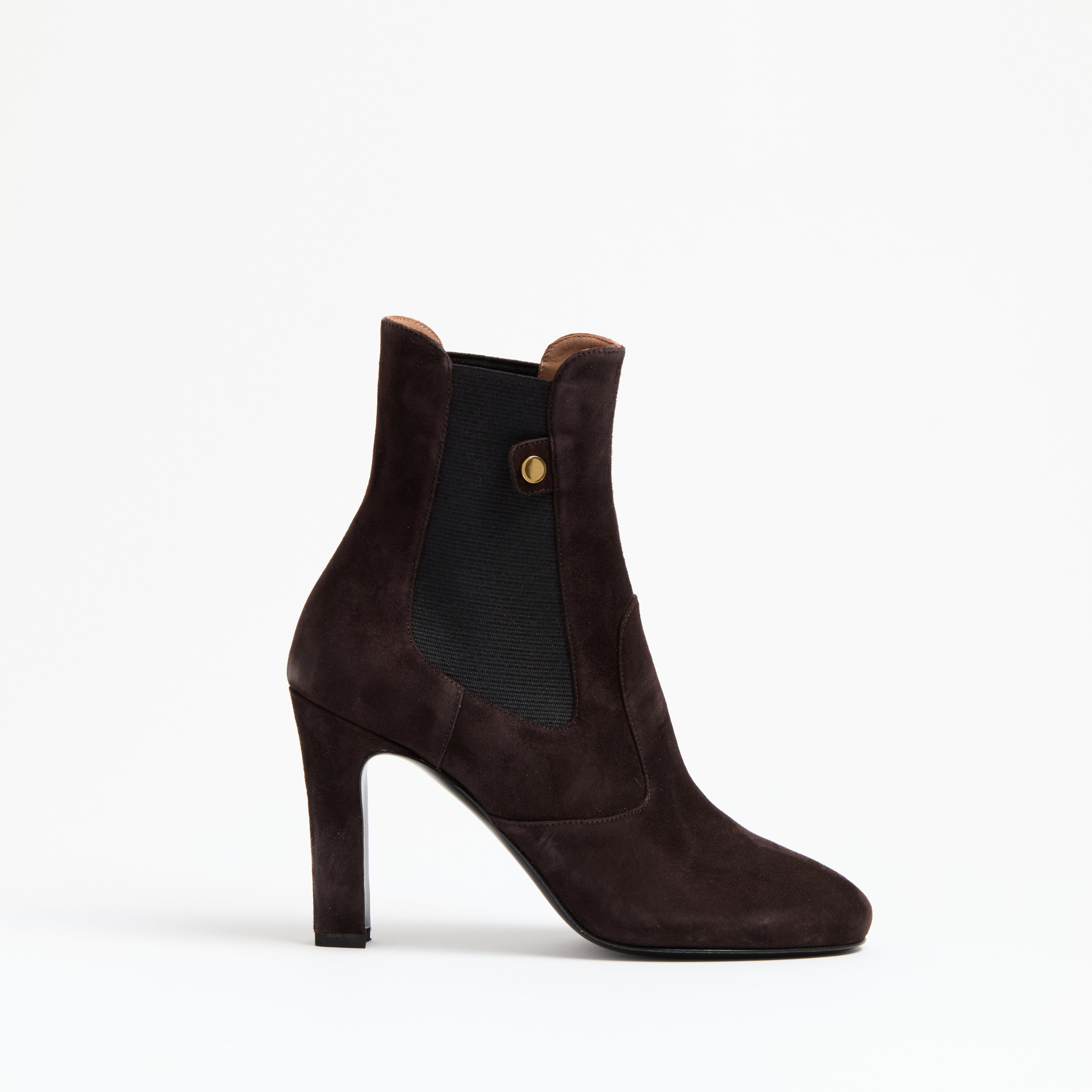 LUZ brown suede
