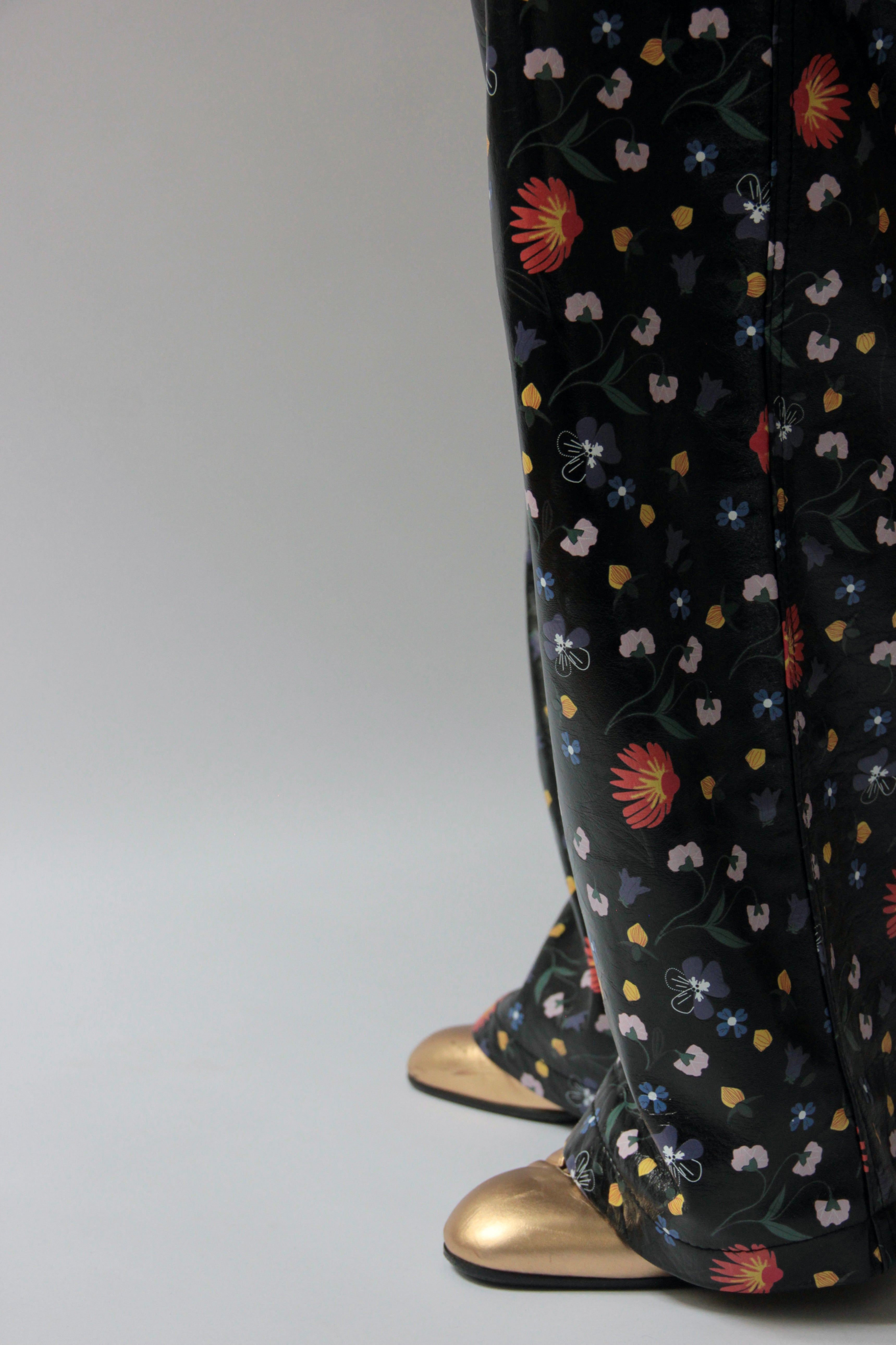 PANTALON À FLEURS