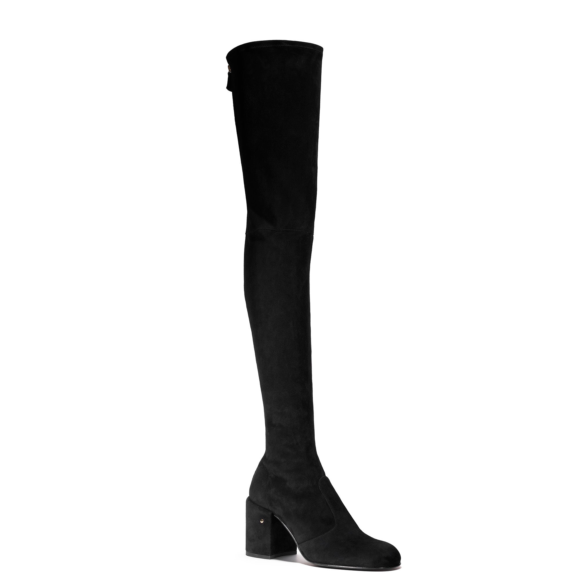 ISIDOR black suede